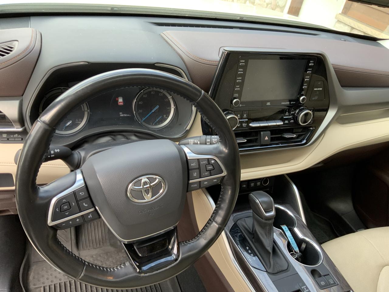 Toyota Highlander Hybrid Limited AWD 2021