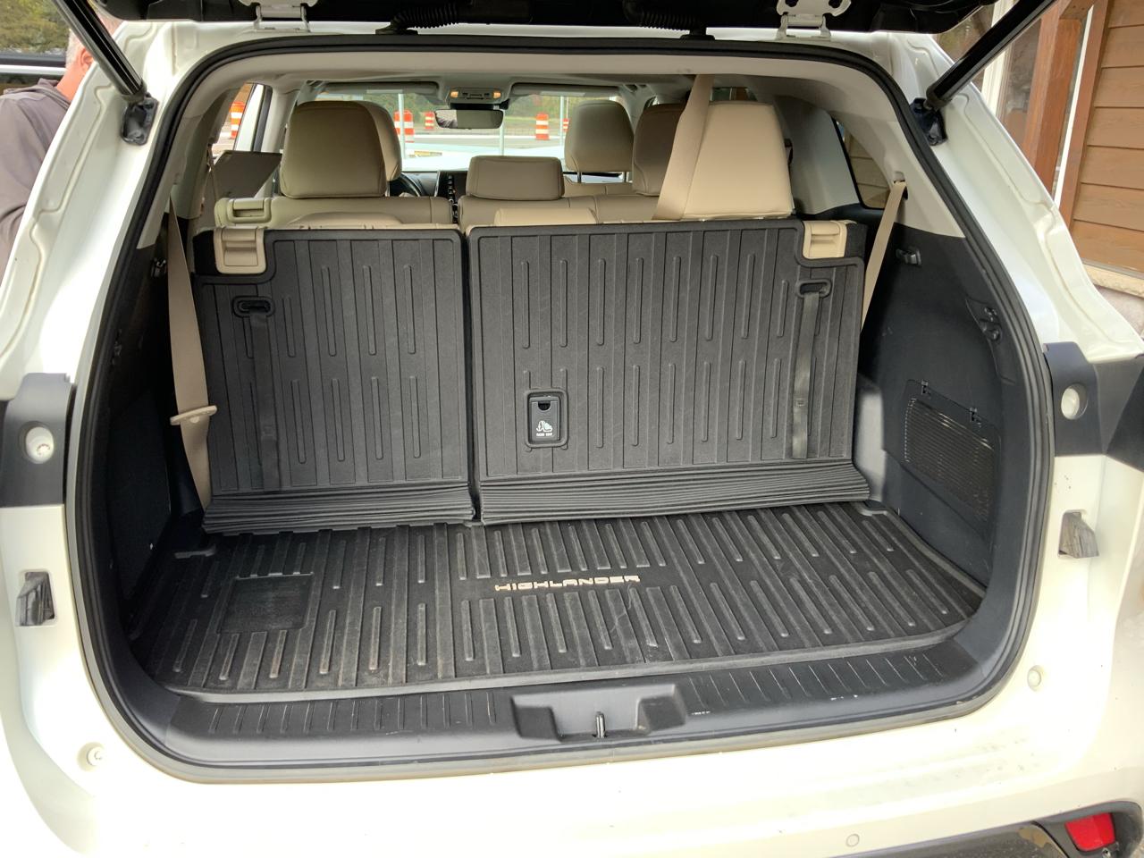 Toyota Highlander Hybrid Limited AWD 2021