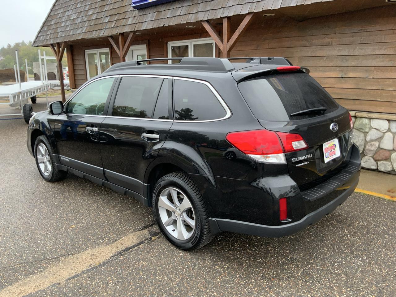 Subaru Outback 2.5i Limited 2013