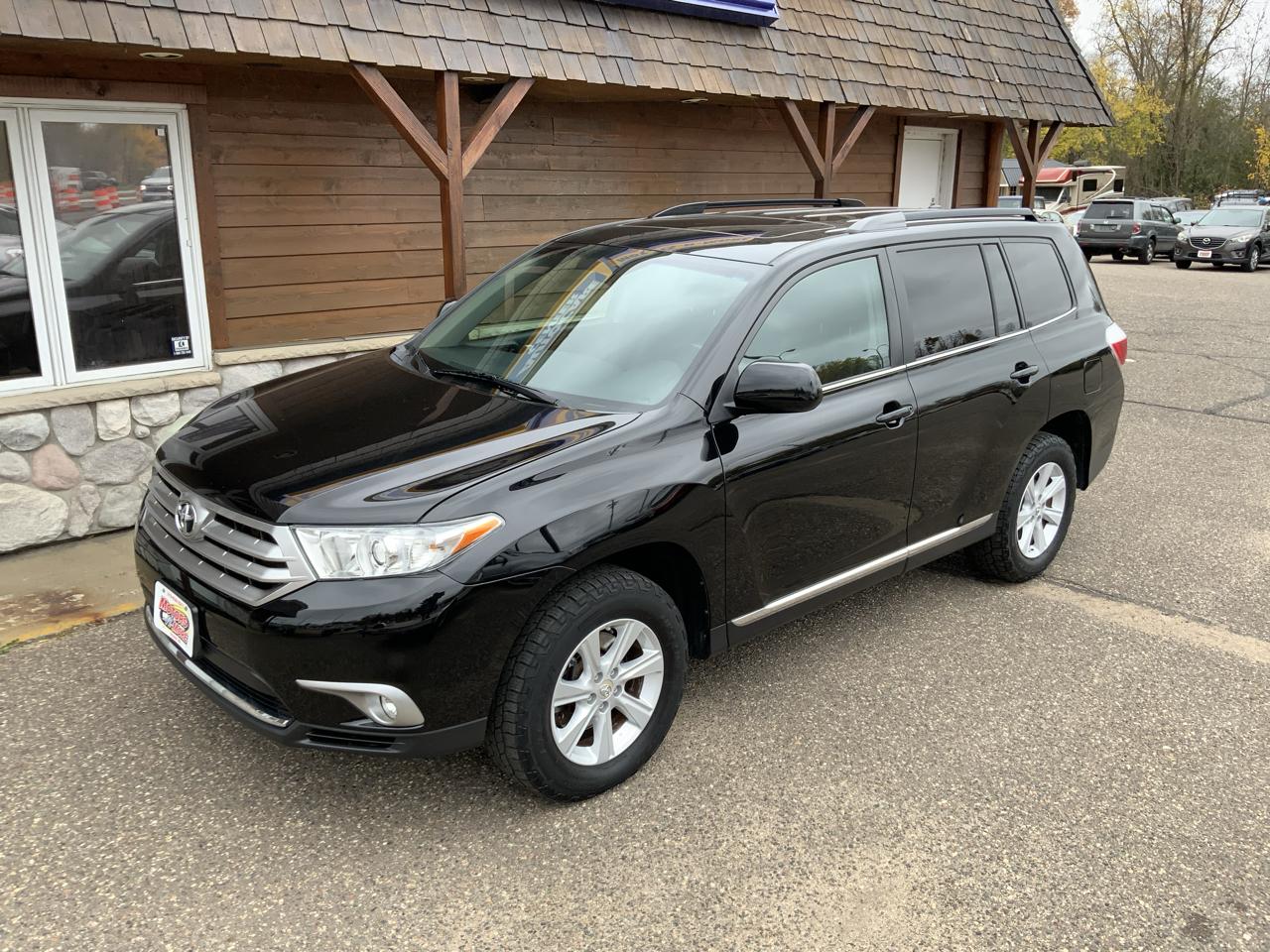 Toyota Highlander Base 4WD 2013