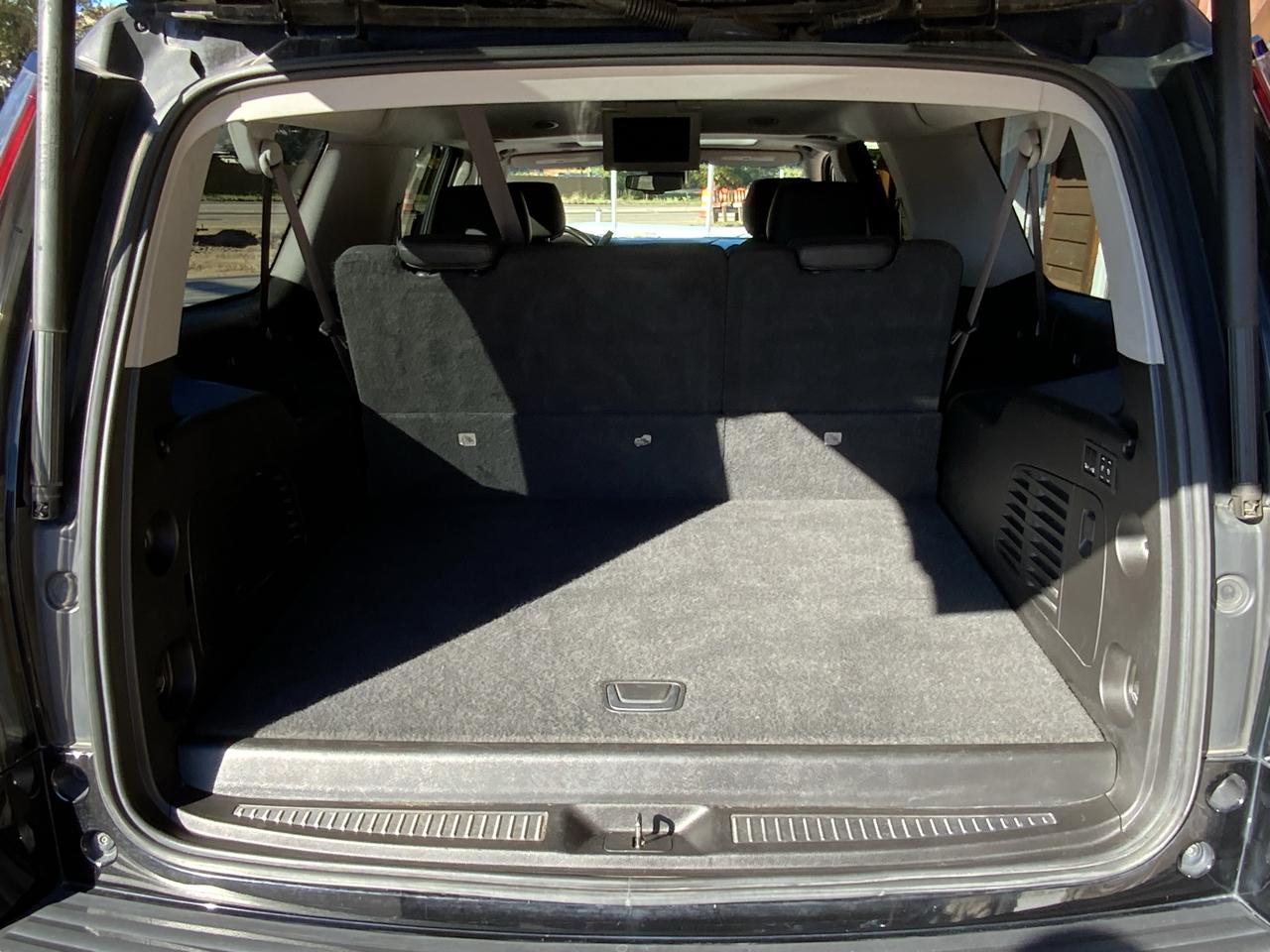 Cadillac Escalade ESV Luxury 4WD 2016