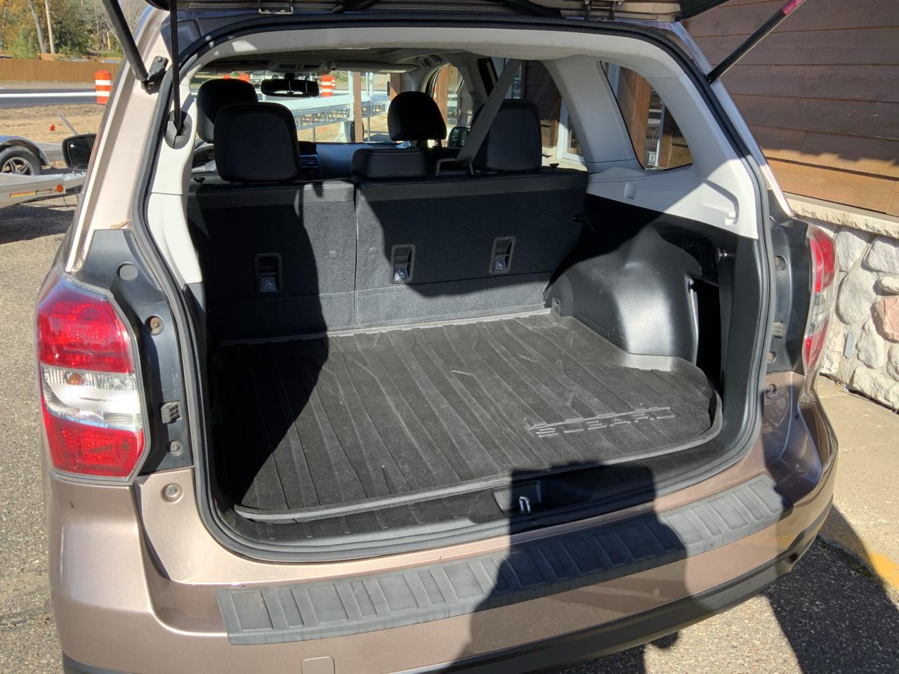 Subaru Forester 2.5i Limited 2014