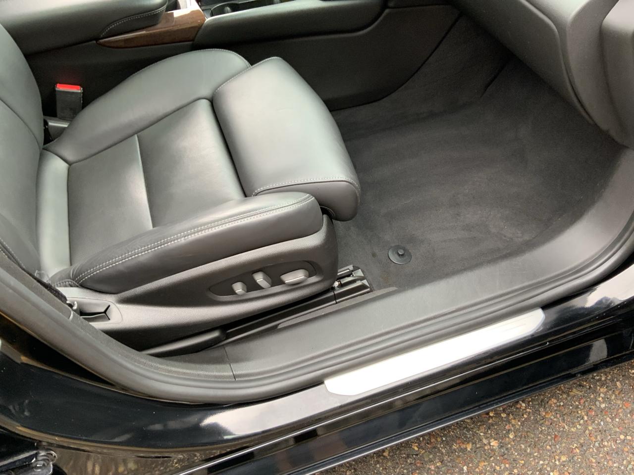 Cadillac XTS Luxury 2013