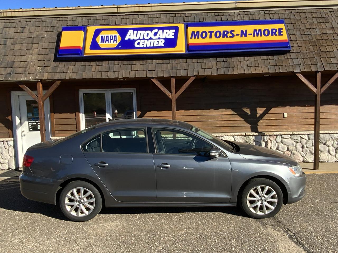 Volkswagen Jetta SE 2012