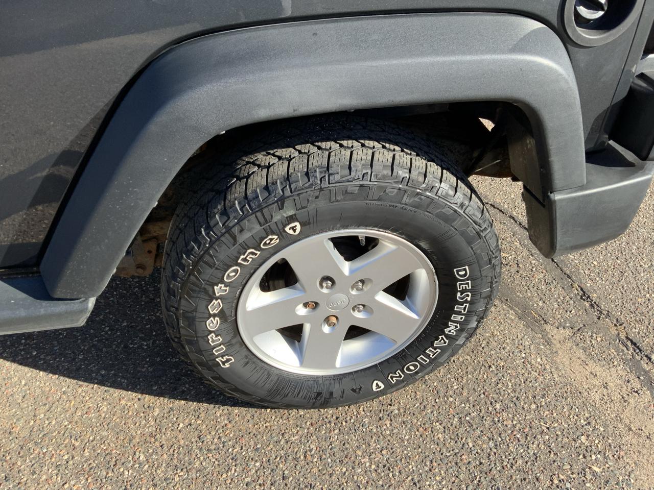 Jeep Wrangler Sport 4WD 2010