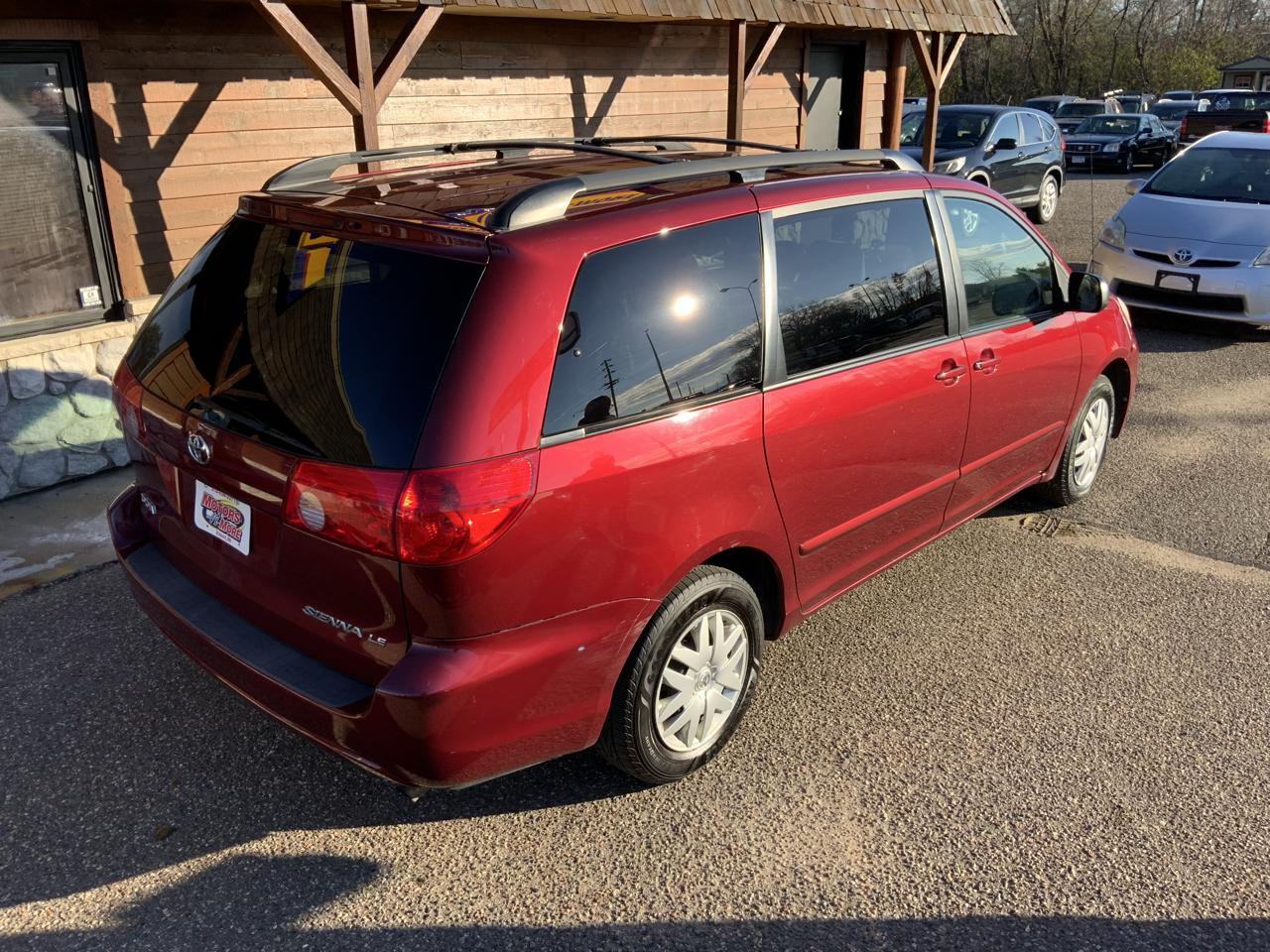 Toyota Sienna CE FWD 7 Passenger 2010