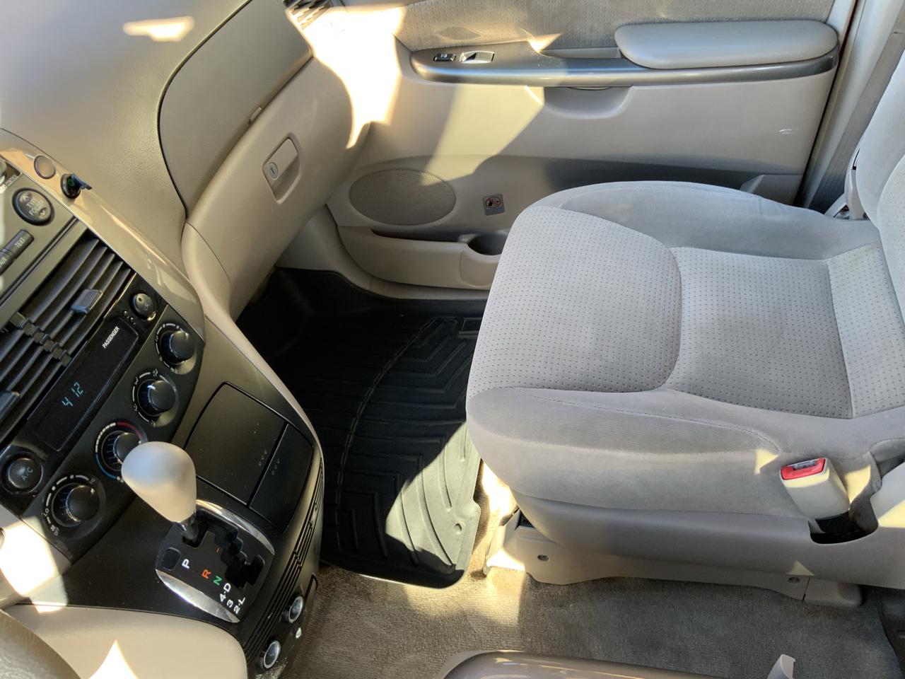 Toyota Sienna CE FWD 7 Passenger 2010