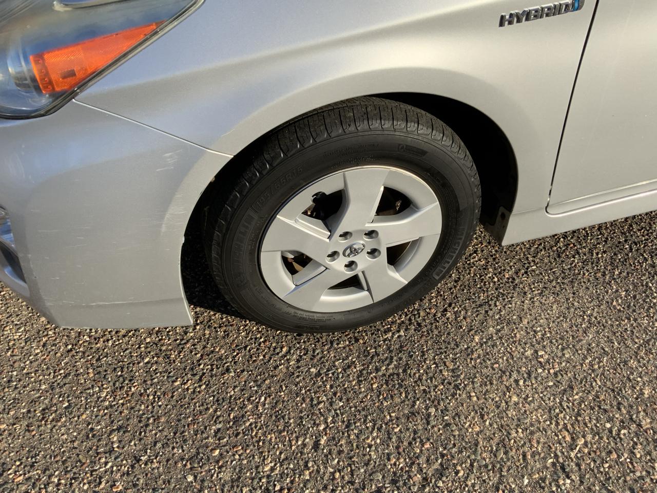 Toyota Prius Prius V 2010