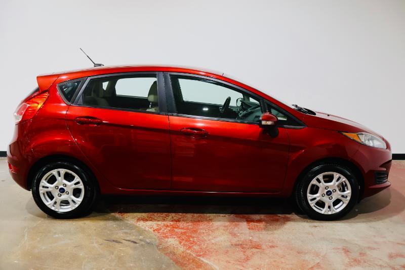 Ford Fiesta SE Hatchback 2016