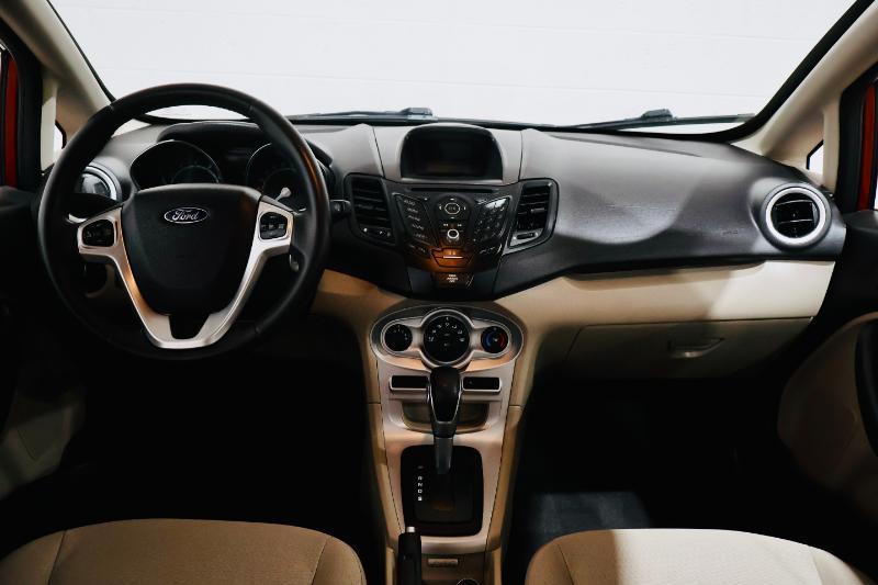 Ford Fiesta SE Hatchback 2016