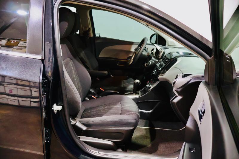 Chevrolet Sonic  2014