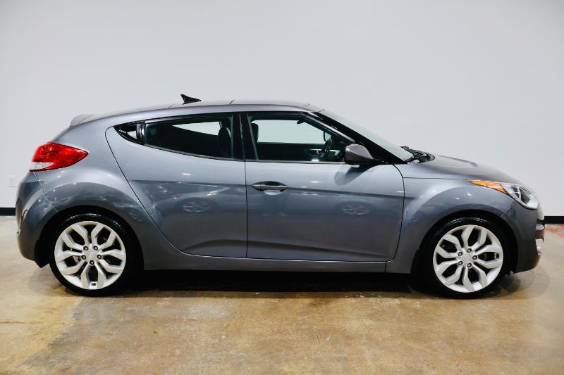 Hyundai Veloster 3D Coupe 2013