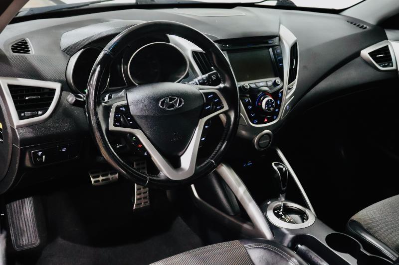 Hyundai Veloster 3D Coupe 2013