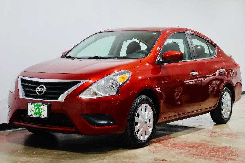 Nissan Versa  2019