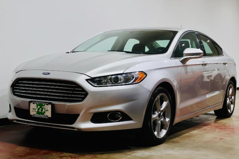 Ford Fusion  2016