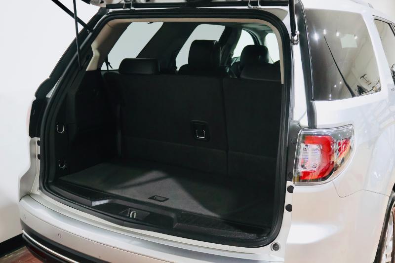 GMC Acadia  2013