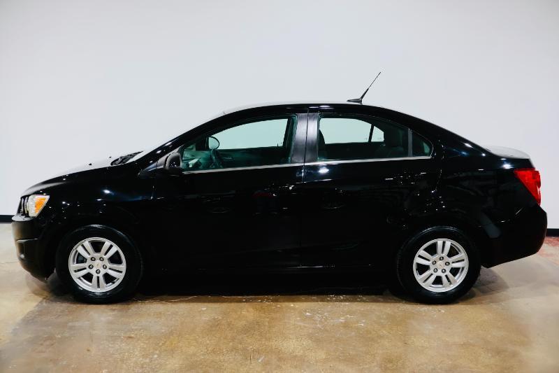Chevrolet Sonic 2LT Sedan 2012