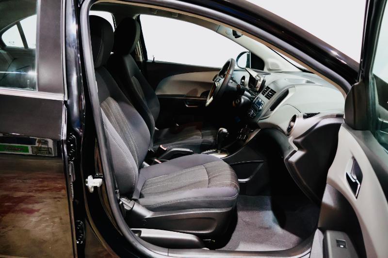 Chevrolet Sonic 2LT Sedan 2012