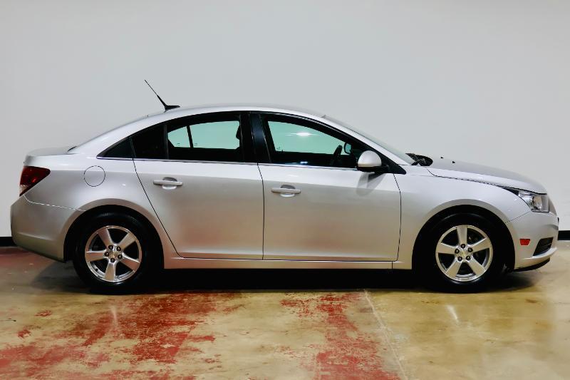 Chevrolet Cruze  2014
