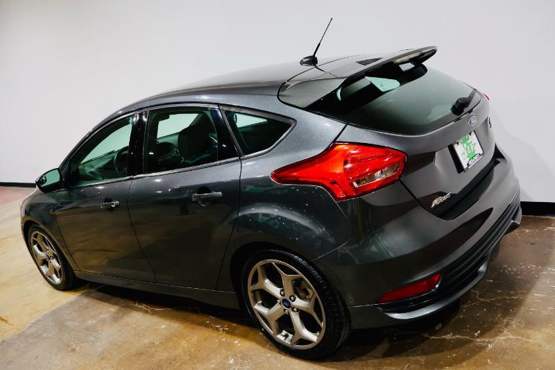 Ford Focus  2017