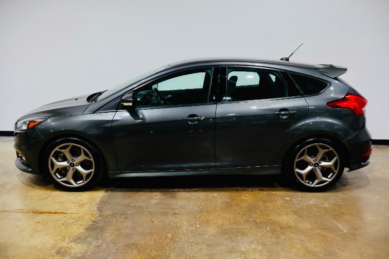 Ford Focus  2017