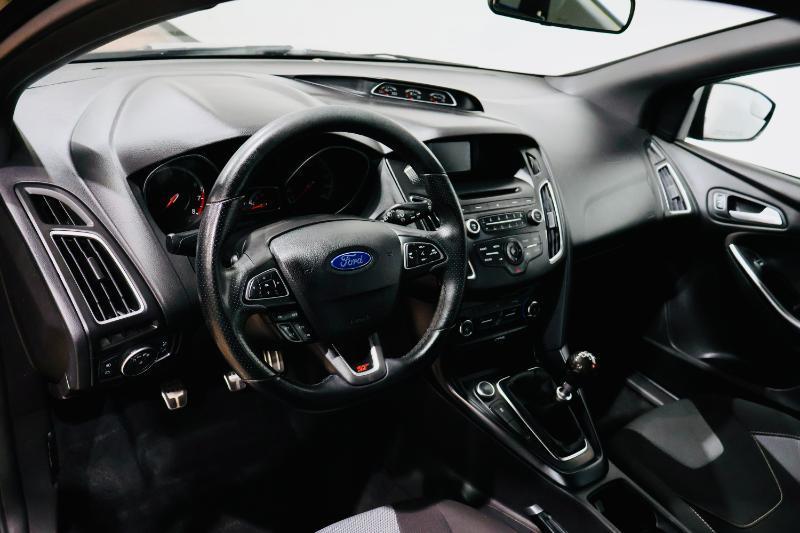 Ford Focus  2017