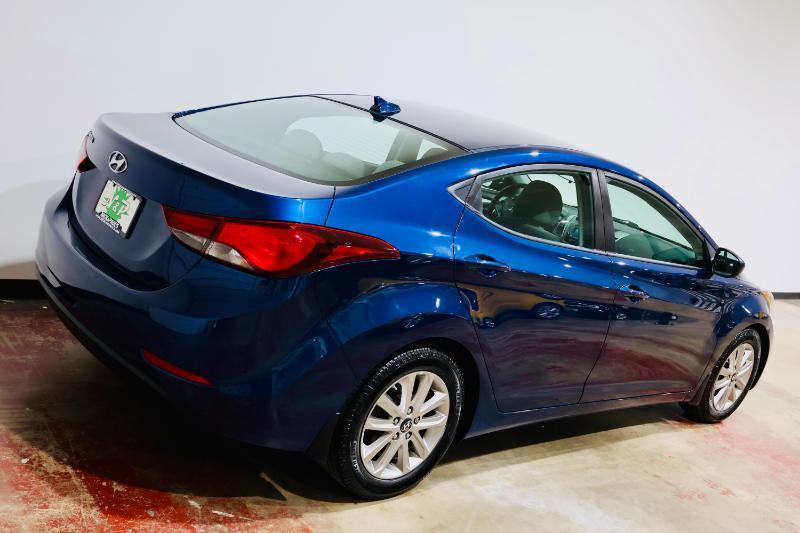 Hyundai Elantra SE Sedan 2016