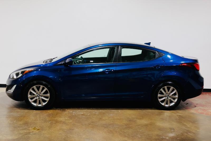 Hyundai Elantra SE Sedan 2016