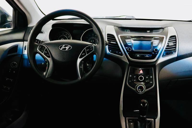 Hyundai Elantra SE Sedan 2016