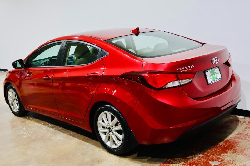 Hyundai Elantra SE Sedan 2014