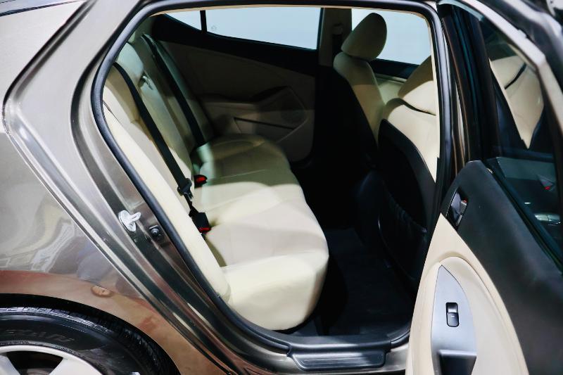 Kia Optima  2015
