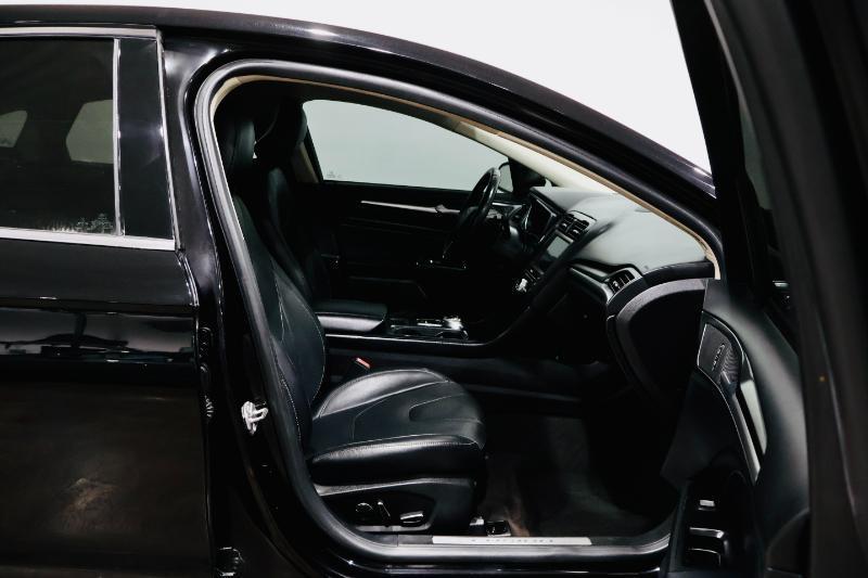 Ford Fusion  2019