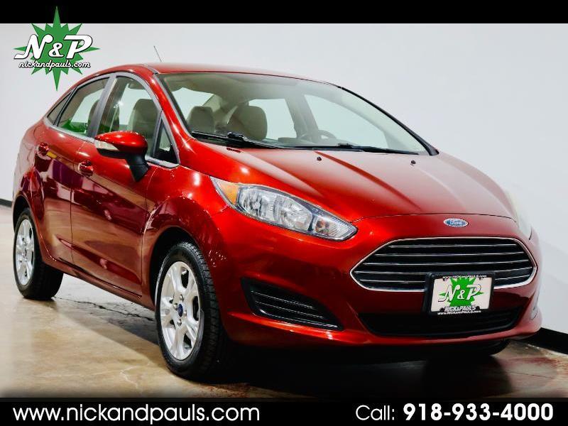 Ford Fiesta SE Sedan 2014