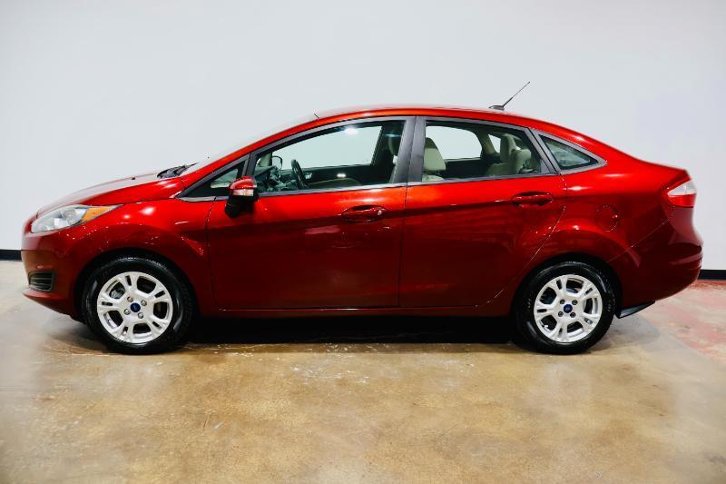 Ford Fiesta SE Sedan 2014