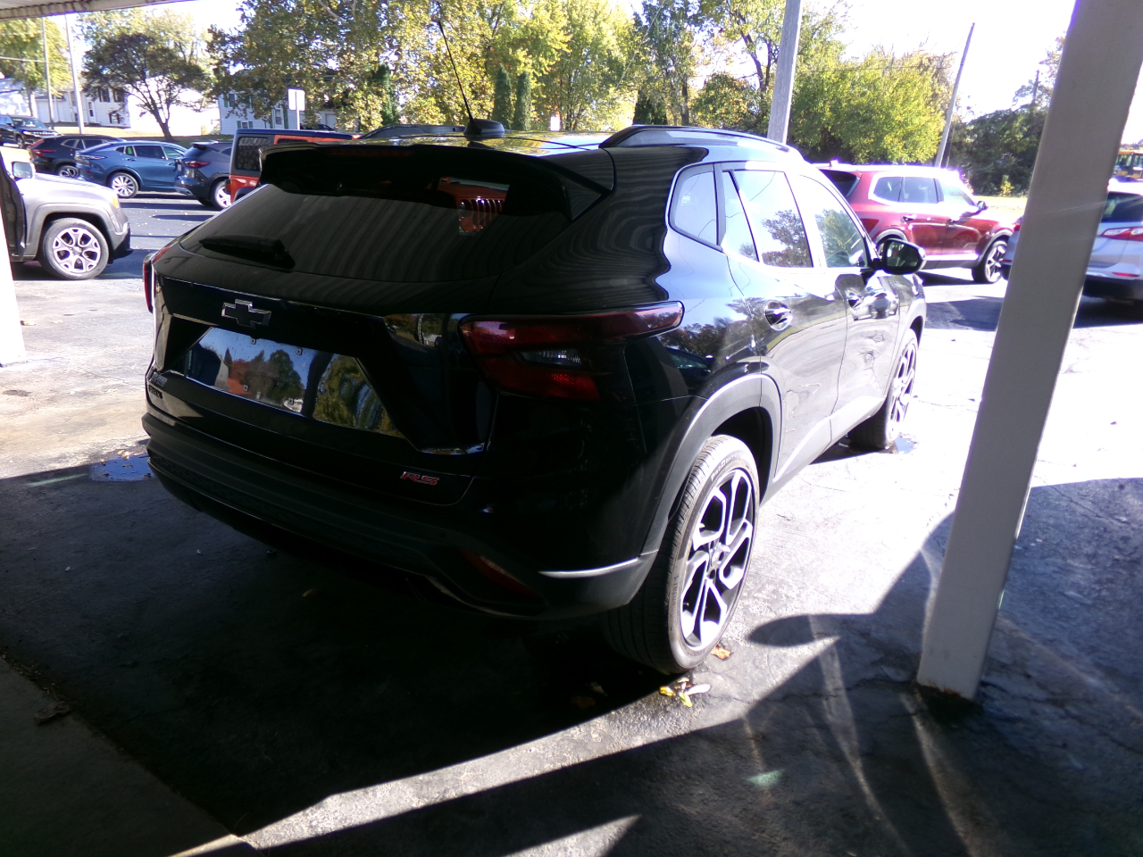 2024 Chevrolet Trax RS photo 2