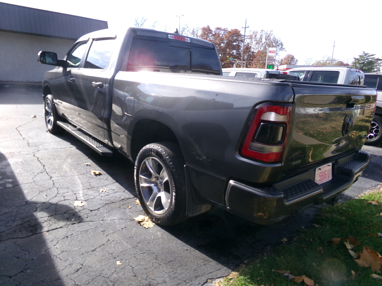 2020 Ram 1500 Sport photo 4