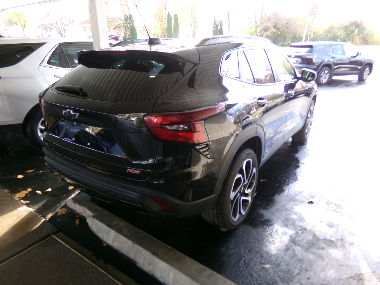 2024 Chevrolet Trax RS photo 3