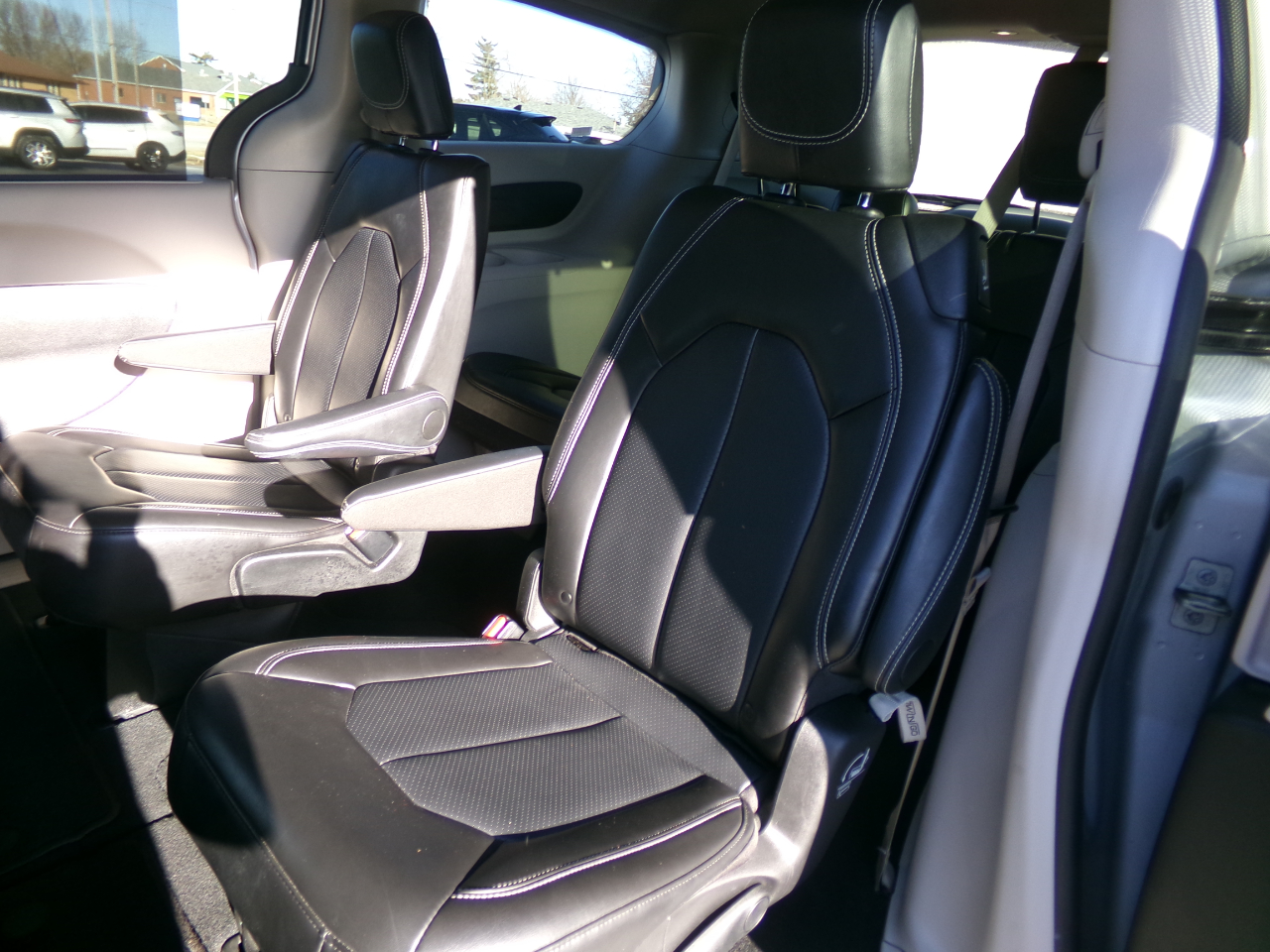 Chrysler Pacifica  2024