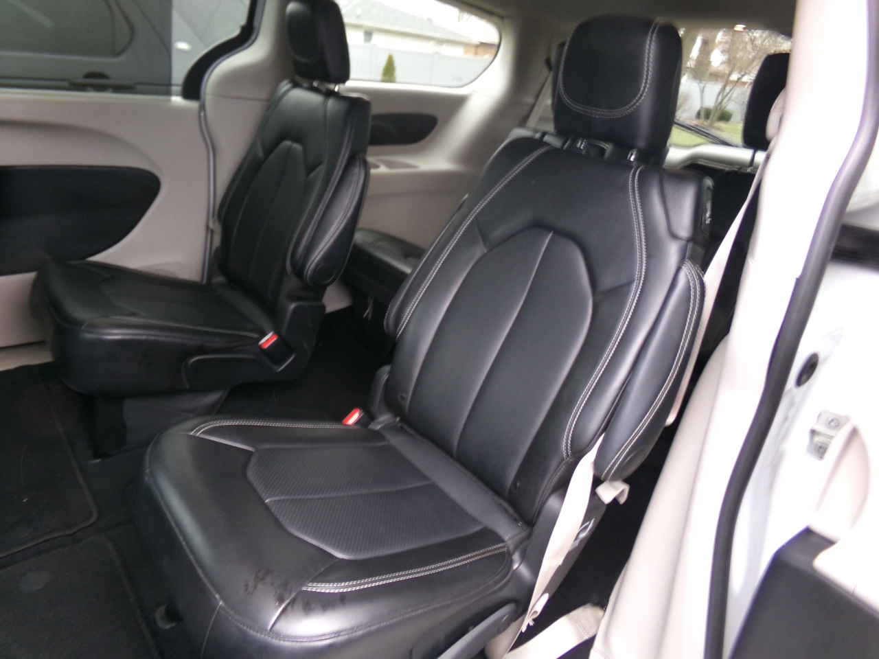 Chrysler Pacifica  2024