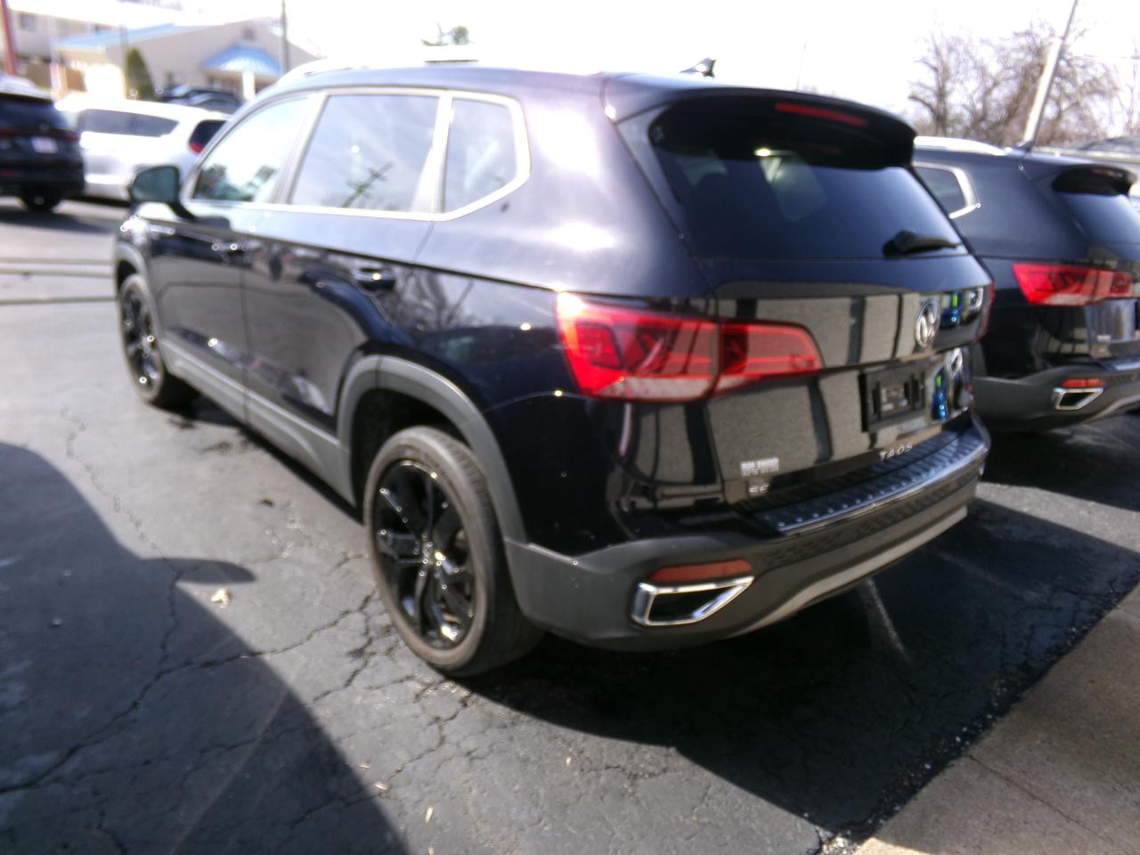 Volkswagen Taos  2023