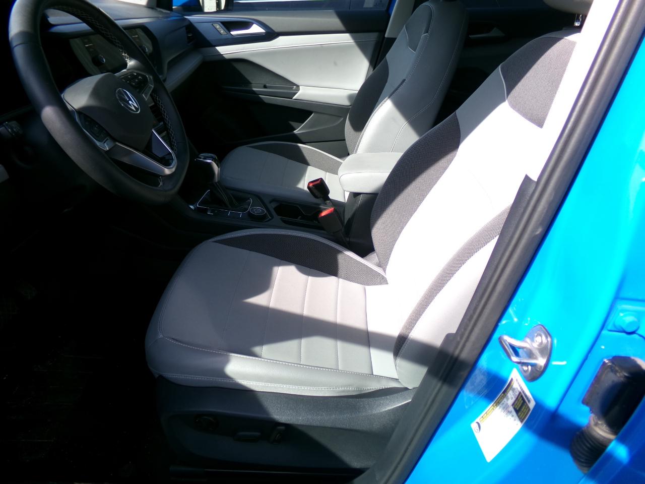 Volkswagen Taos  2023