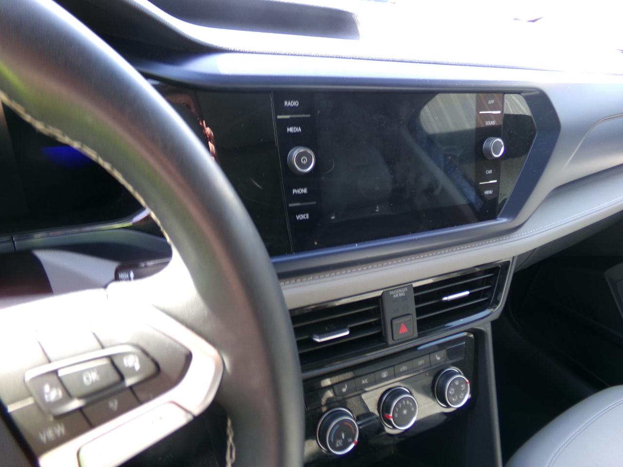 Volkswagen Taos  2023