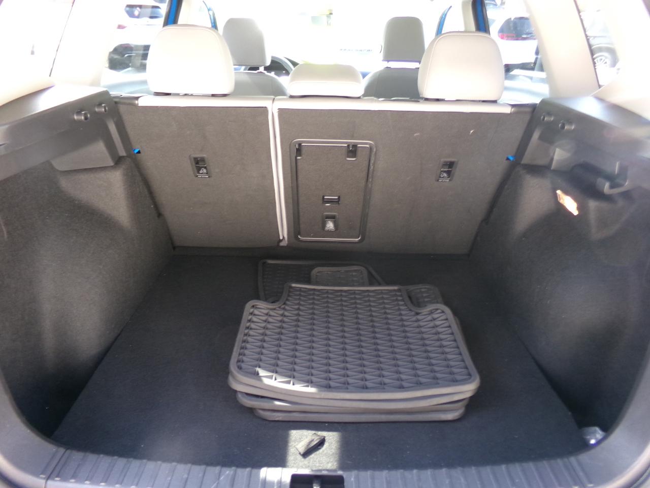 Volkswagen Taos  2023