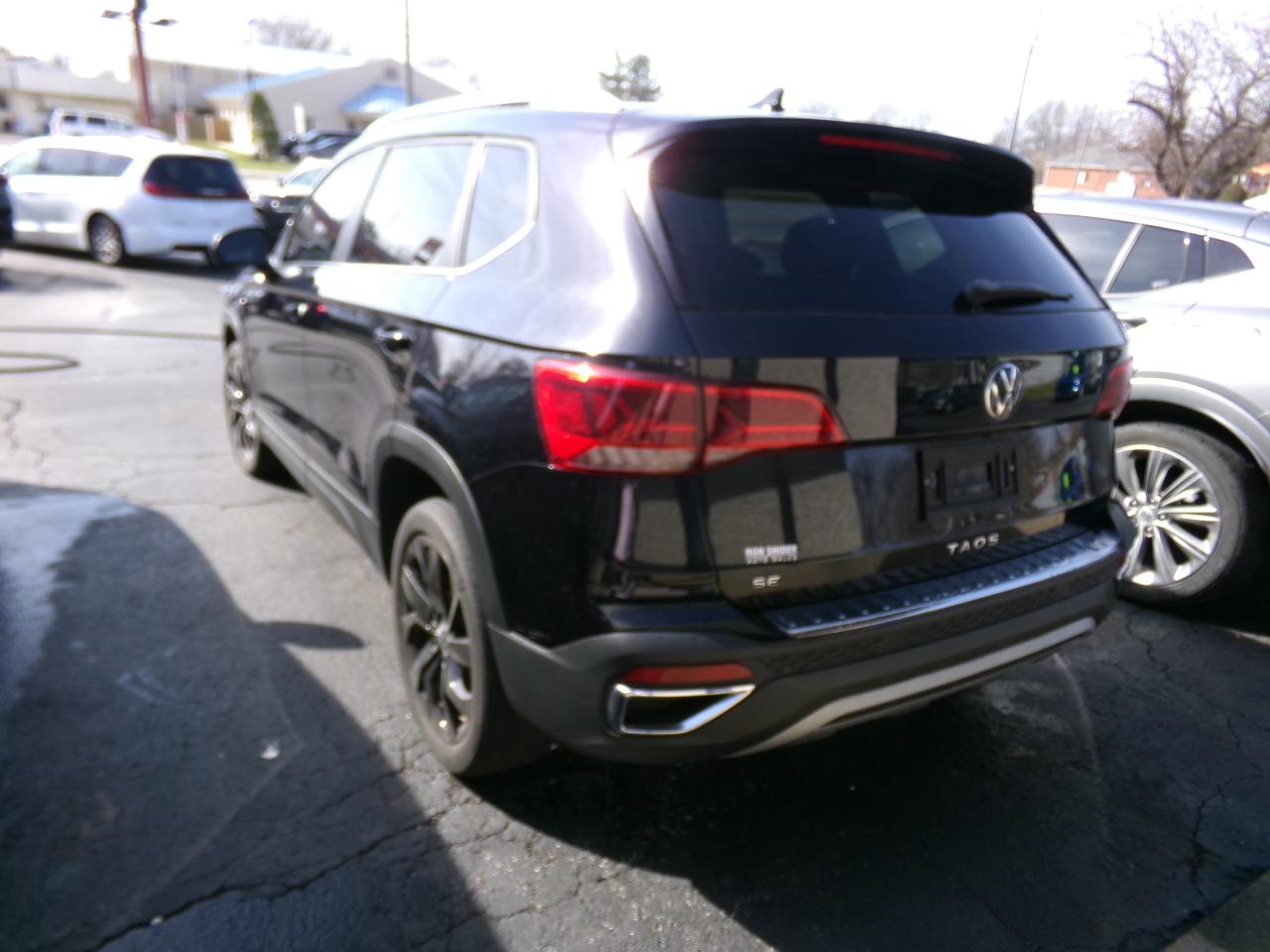 Volkswagen Taos  2023