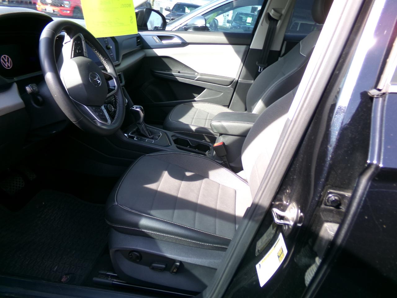 Volkswagen Taos  2023