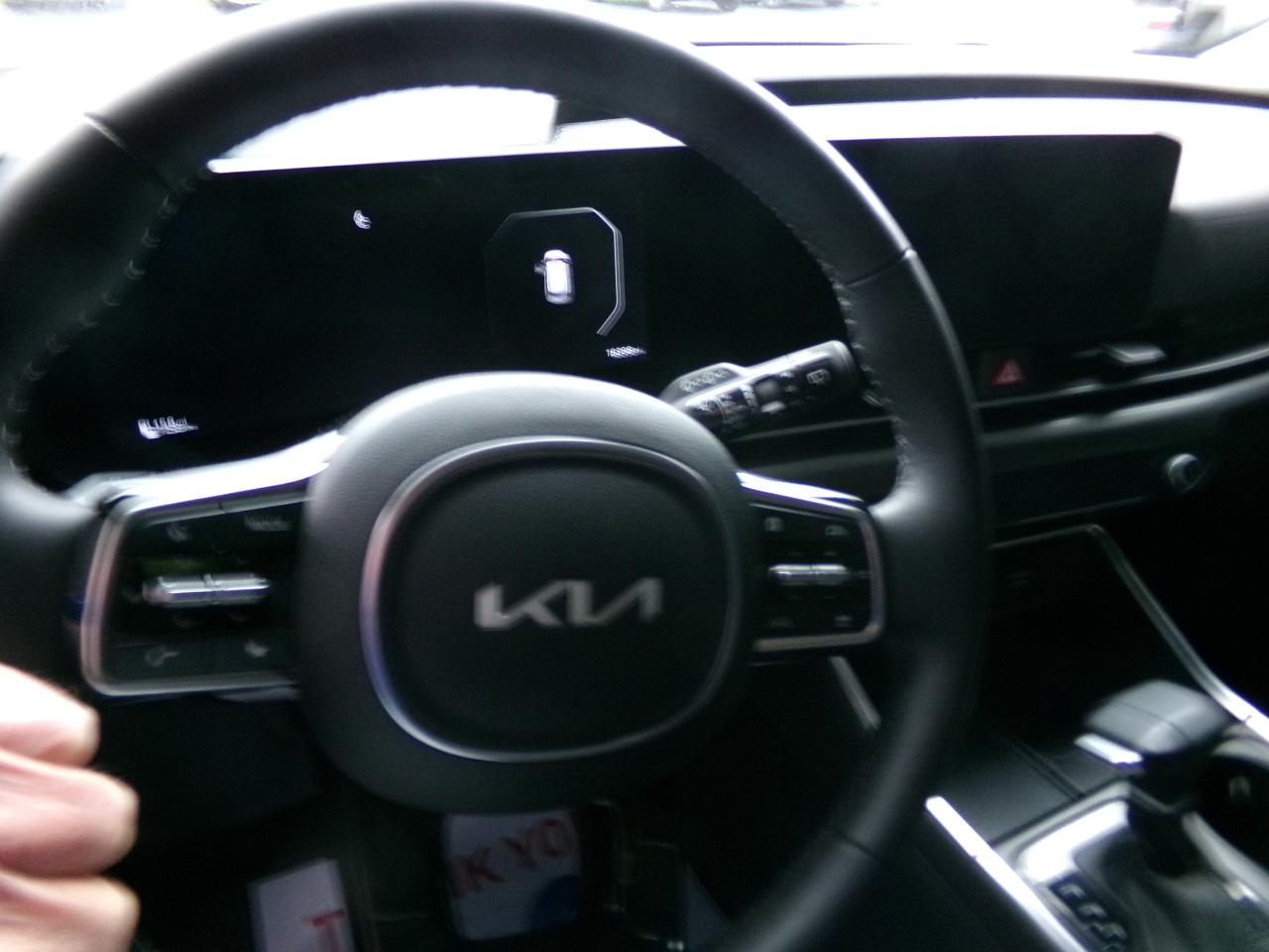 Kia Carnival  2025