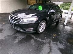 2016 Ford Taurus 