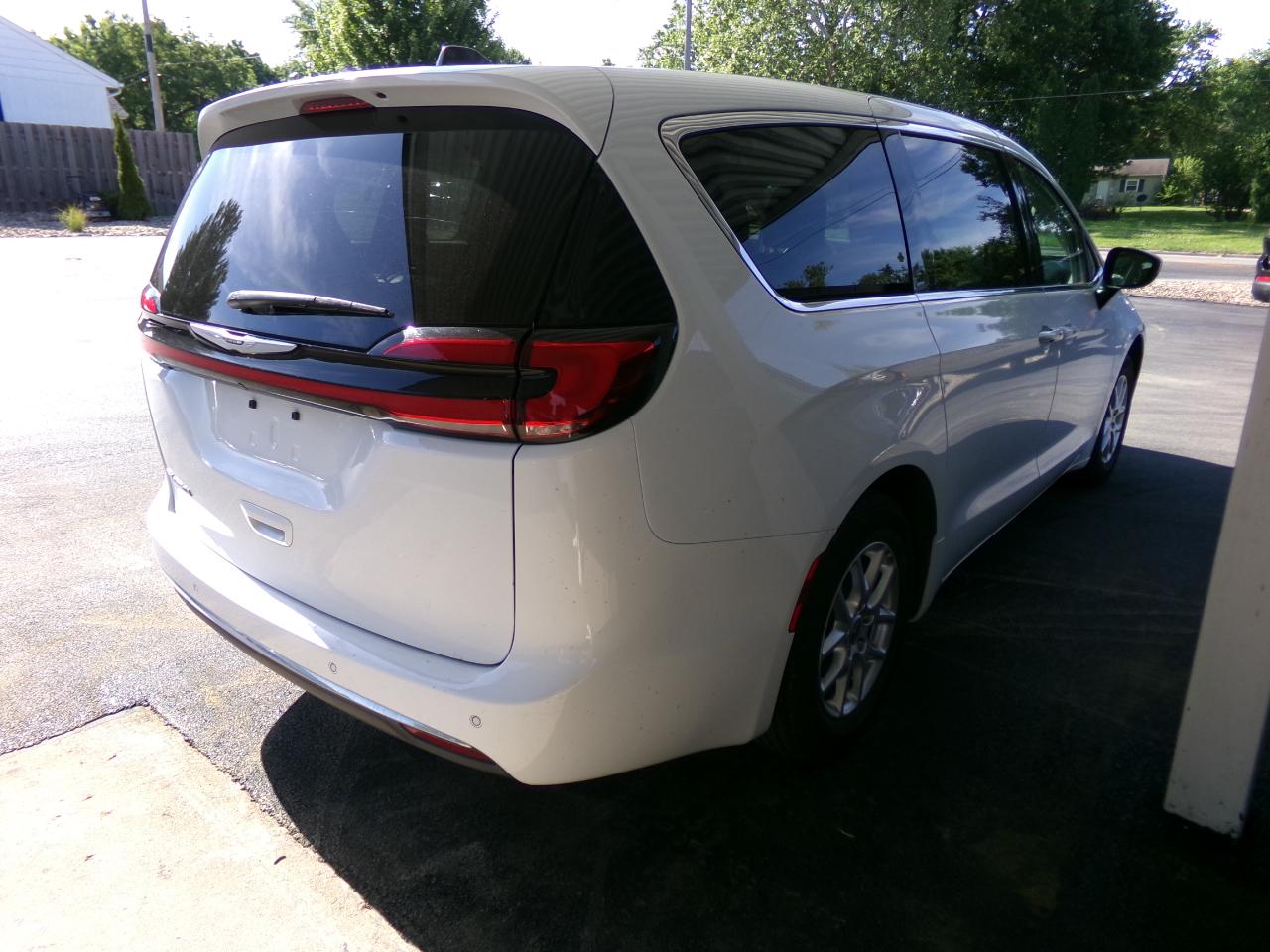 Chrysler Pacifica  2023