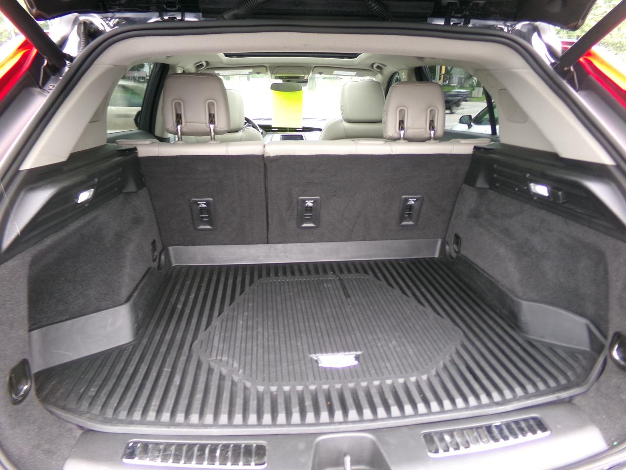 Cadillac XT4  2021