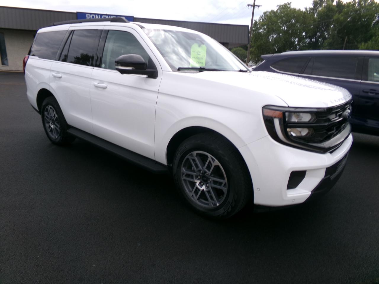Ford Expedition  2025